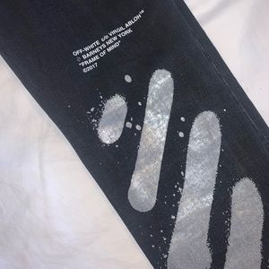 AUTHENTIC OFF-WHITE Men’s jeans